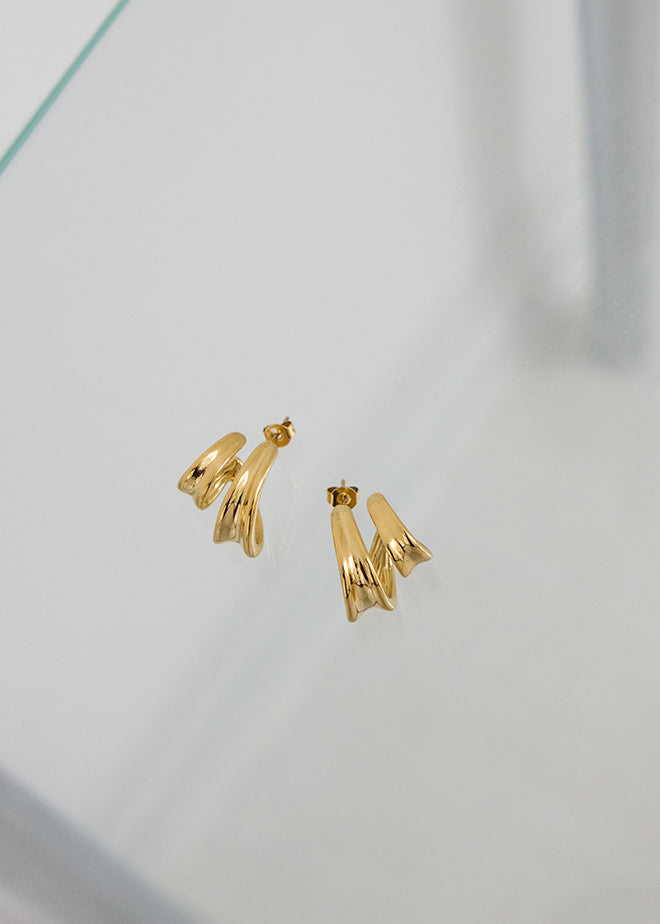 Double Hoop Pierce