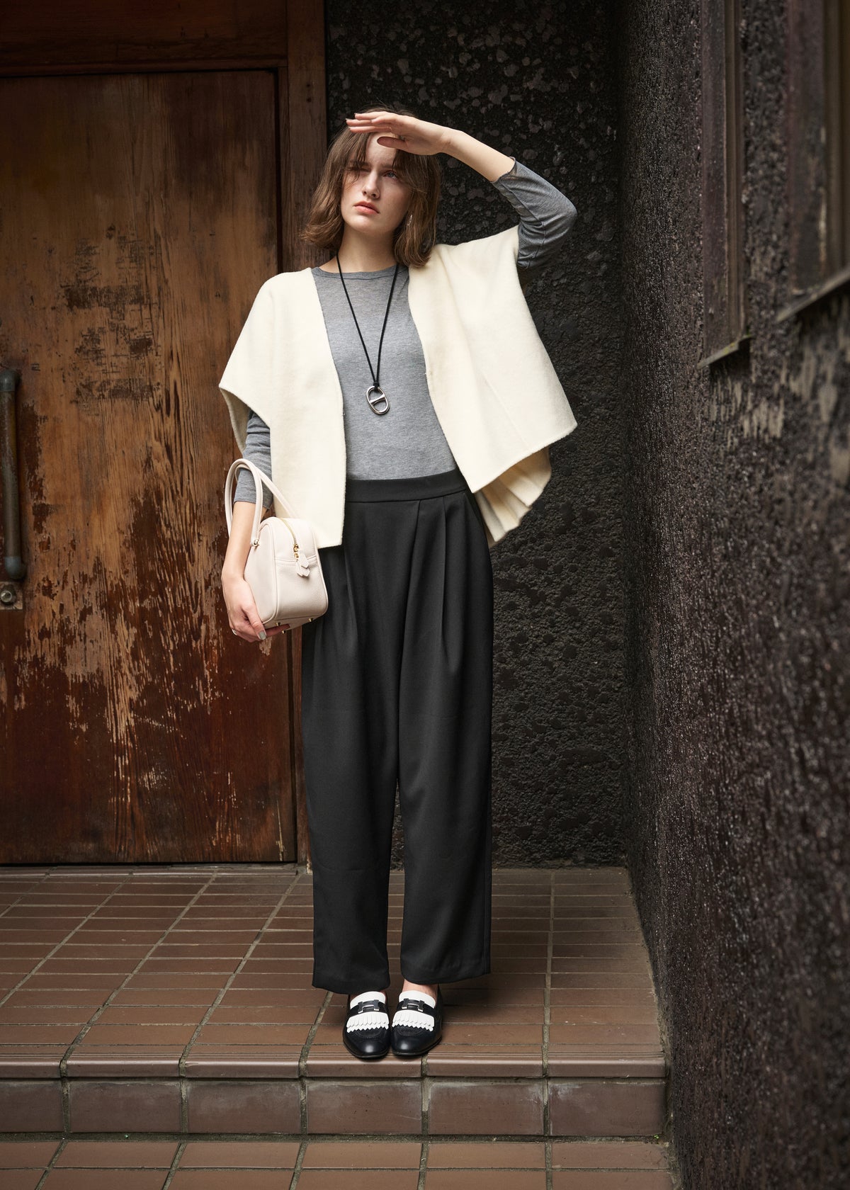 Back Tuck Wool Vest