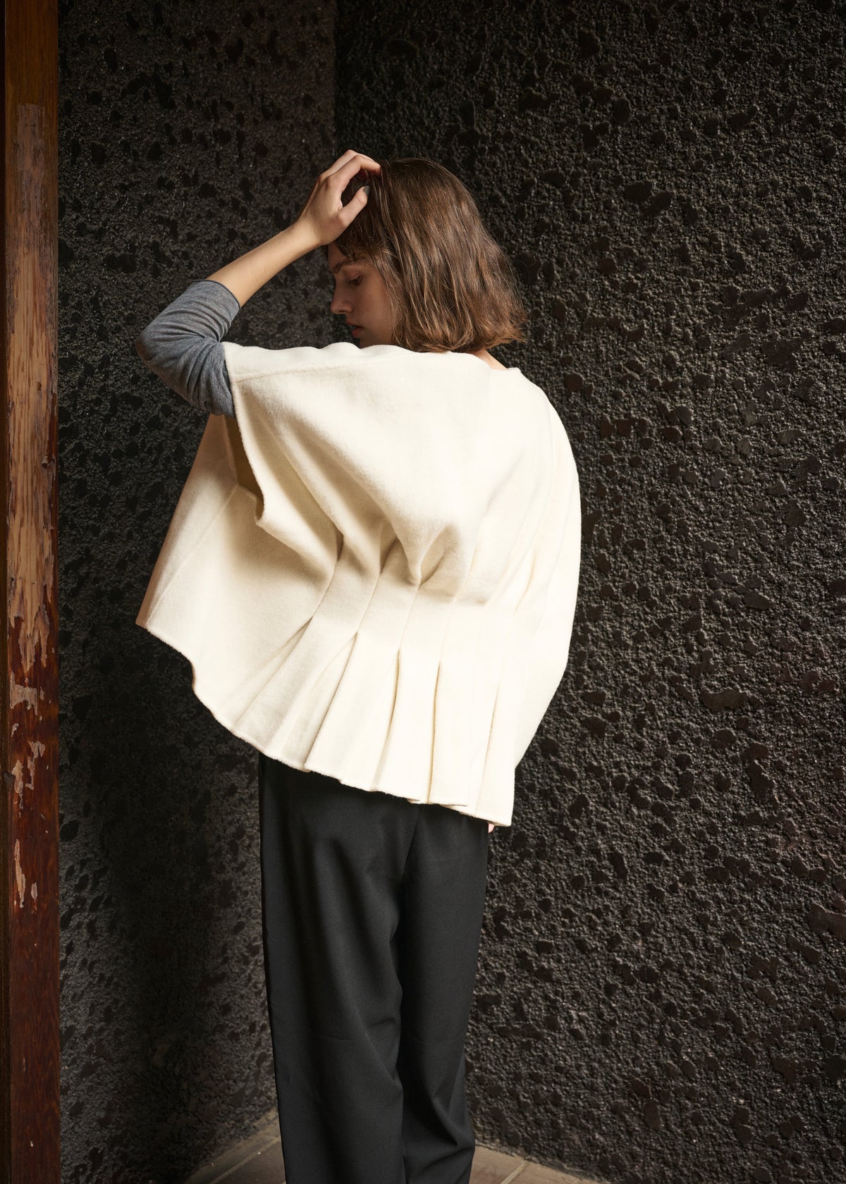 Back Tuck Wool Vest