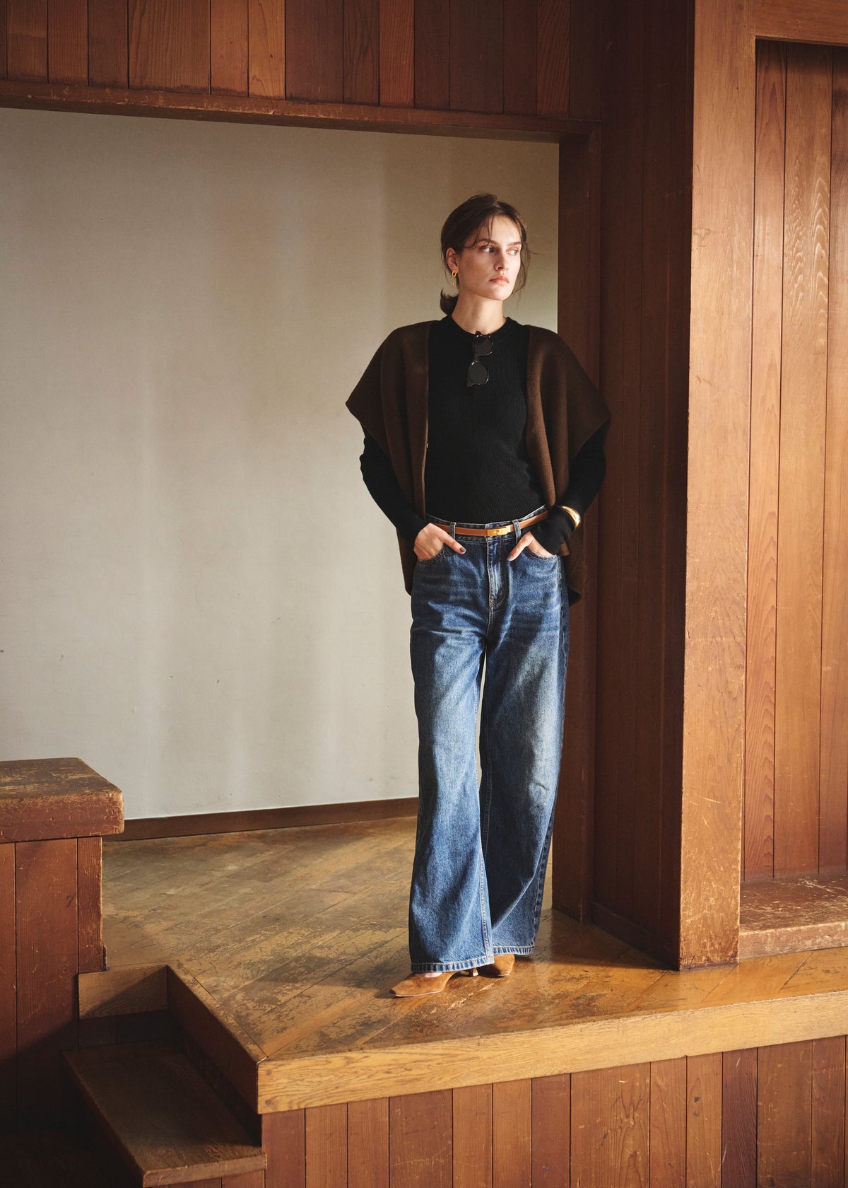 Back Tuck Wool Vest