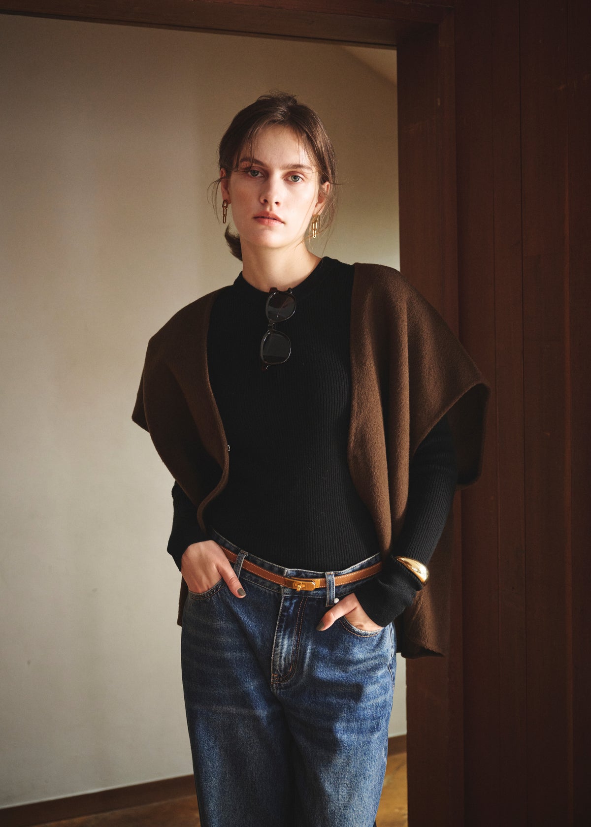 Back Tuck Wool Vest