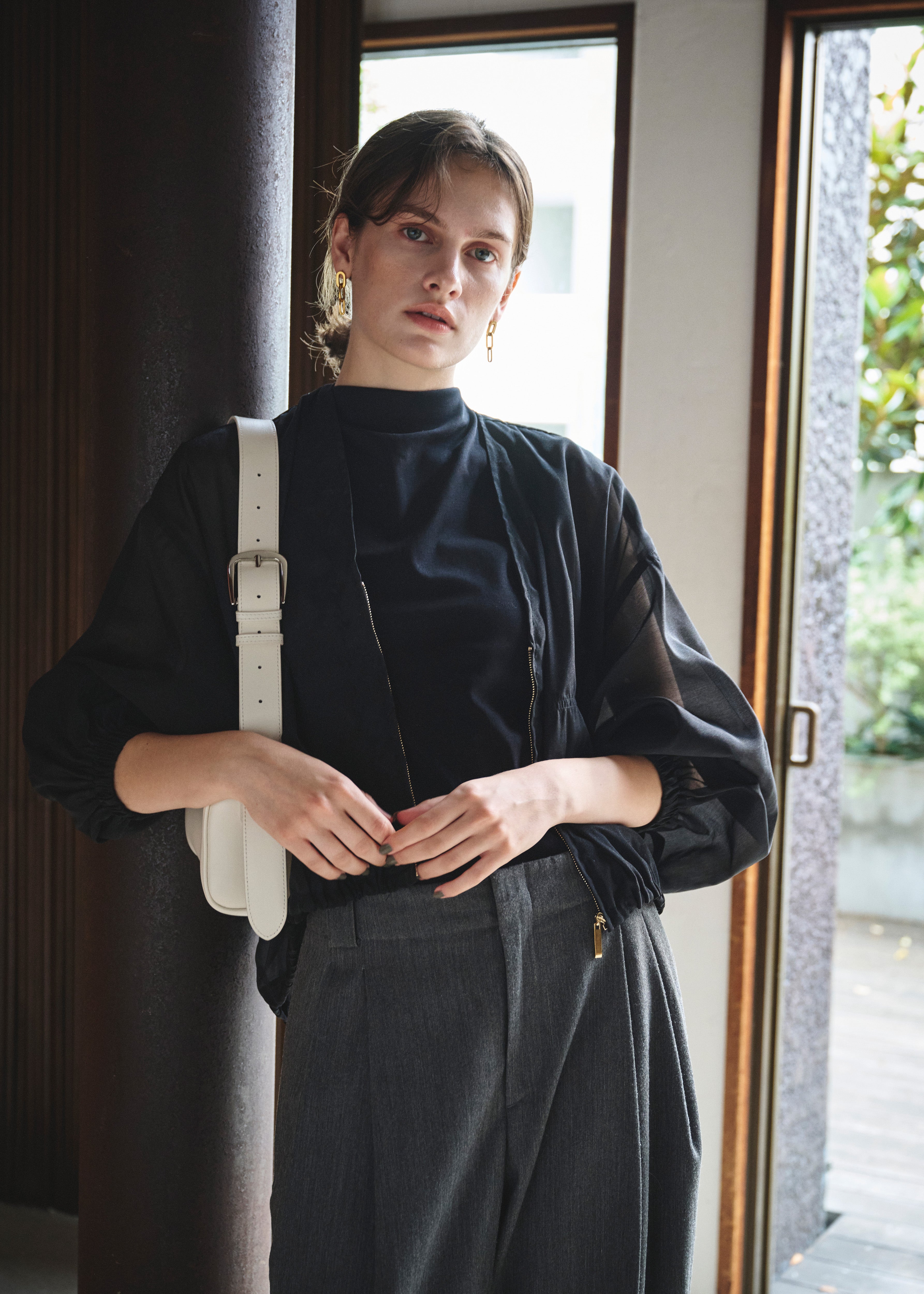 Airy Soft-Sheer Blouson – CLORE+