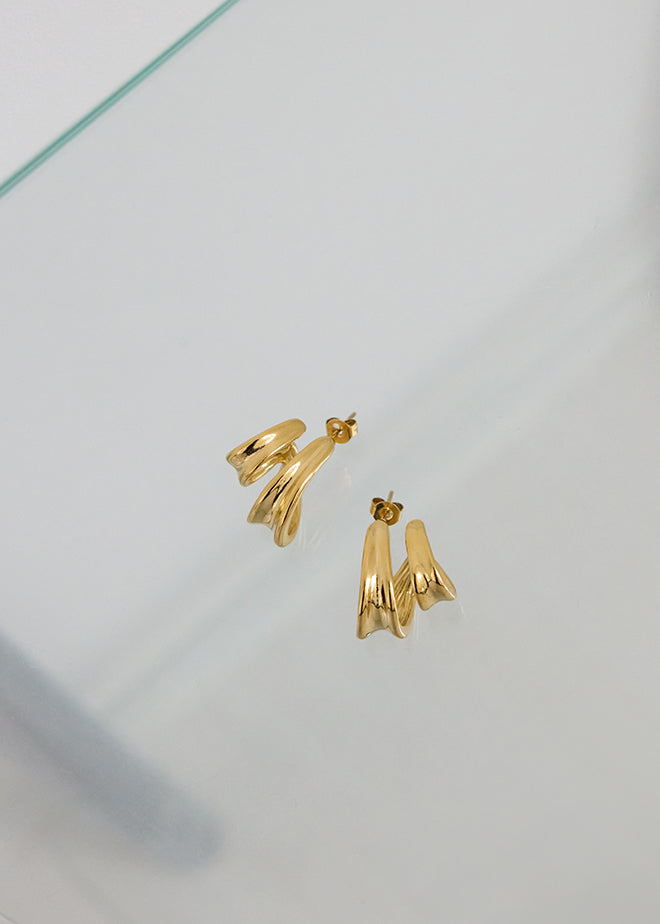 Double Hoop Pierce