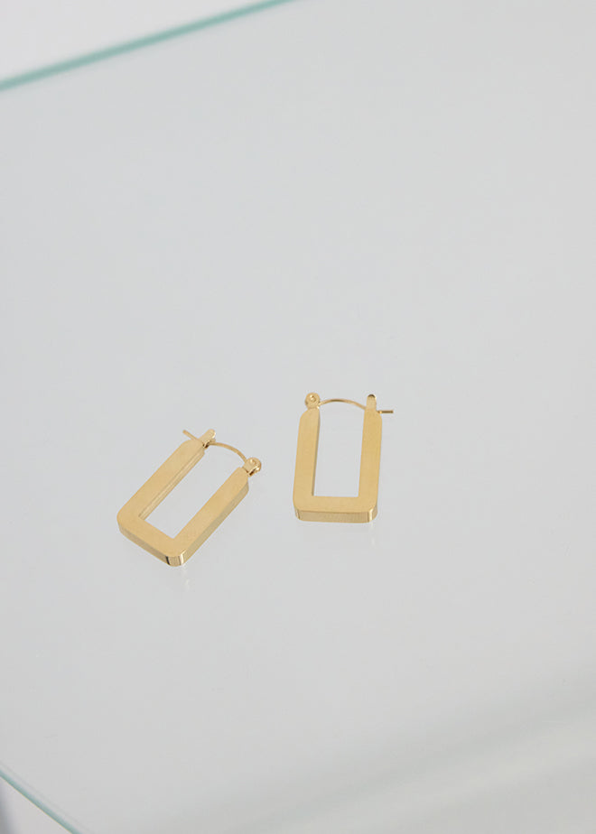 Linear pierce
