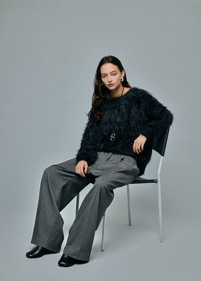 Feather Boat Neck Knit