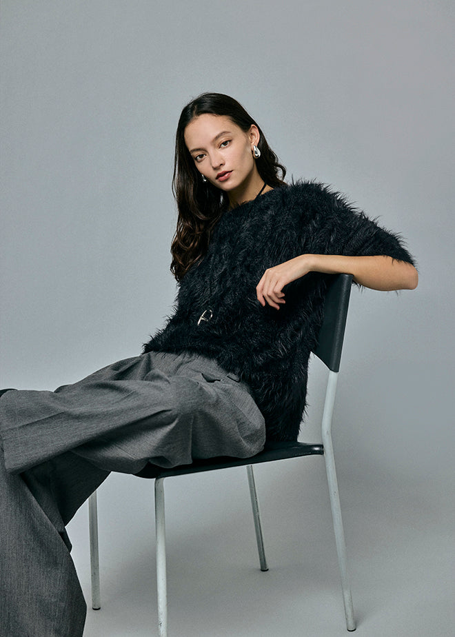 Feather Boat Neck Knit