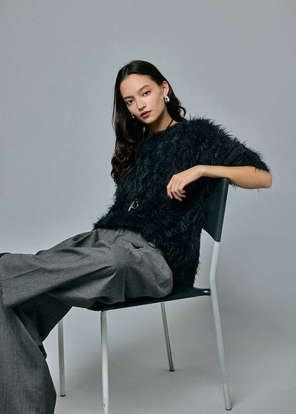 Feather Boat Neck Knit