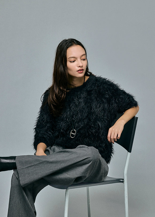 Feather Boat Neck Knit