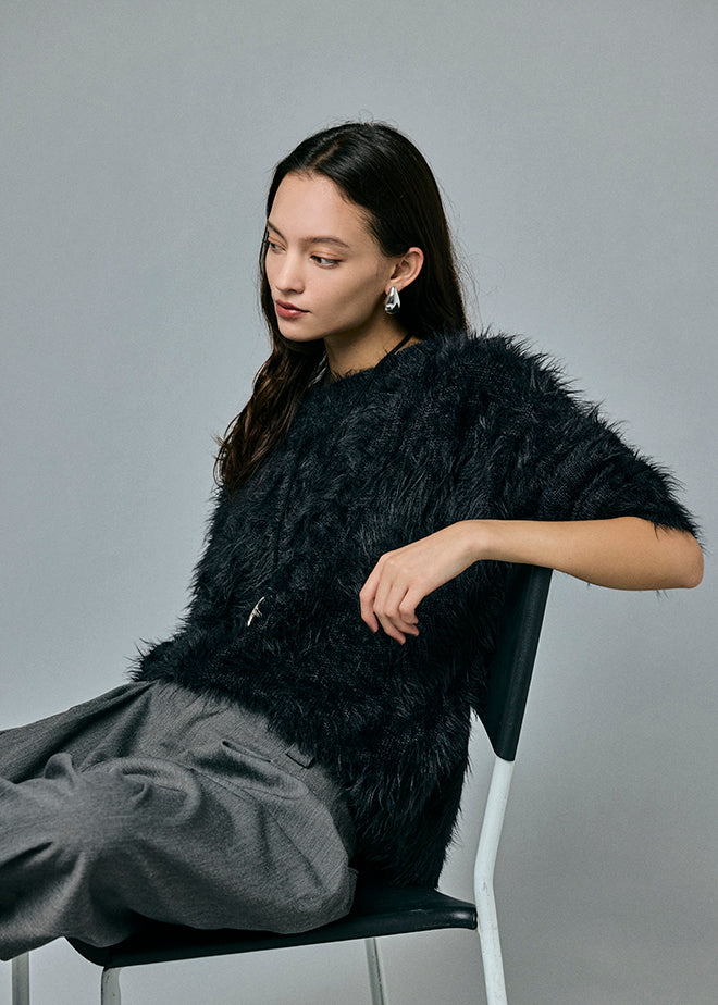 Feather Boat Neck Knit