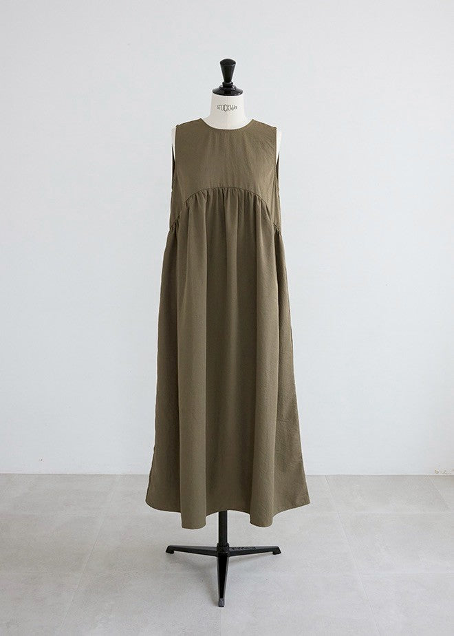 Curve Gathered Sleeveless Dress